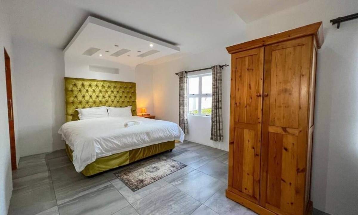 Ngquza Hill House | Flagridge County Lodge