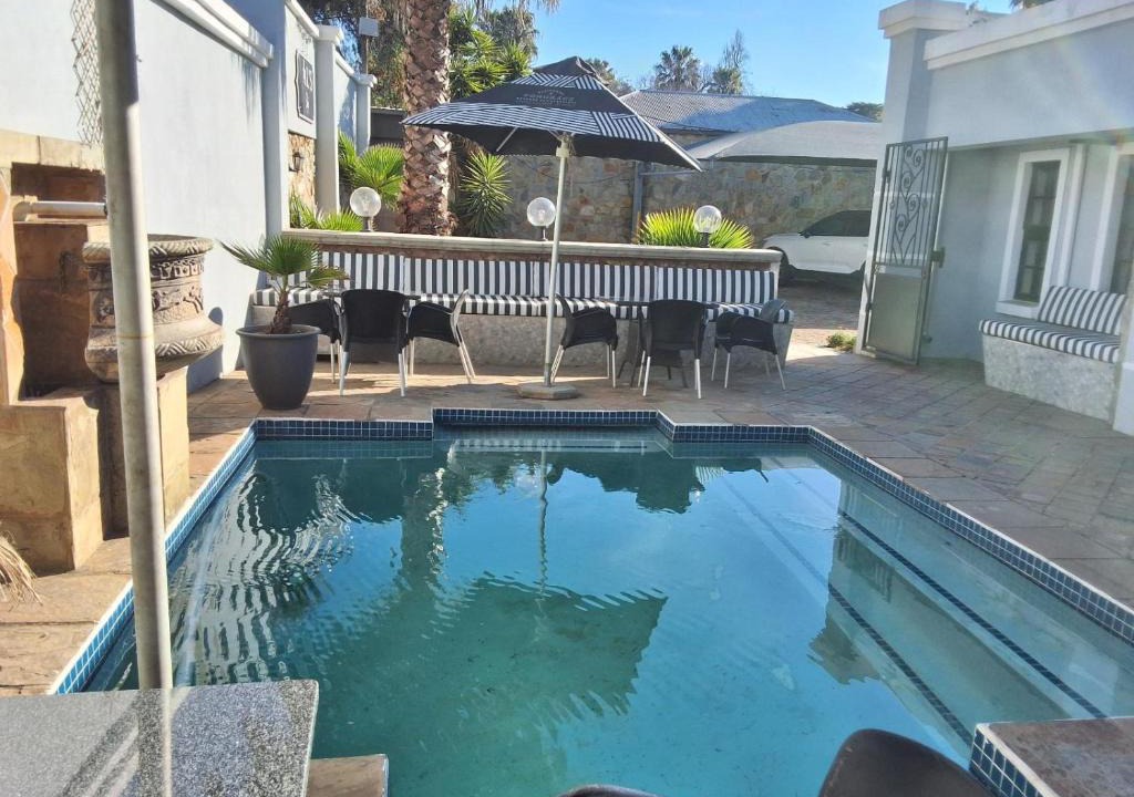 Boksburg Hotel | Fly Inn Lodge & Conference Center, Boksburg North