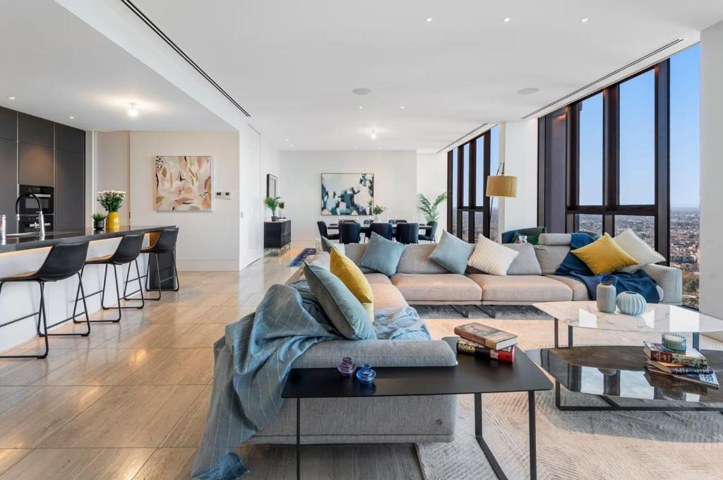 Sandown Apartment | Fredman Penthouse