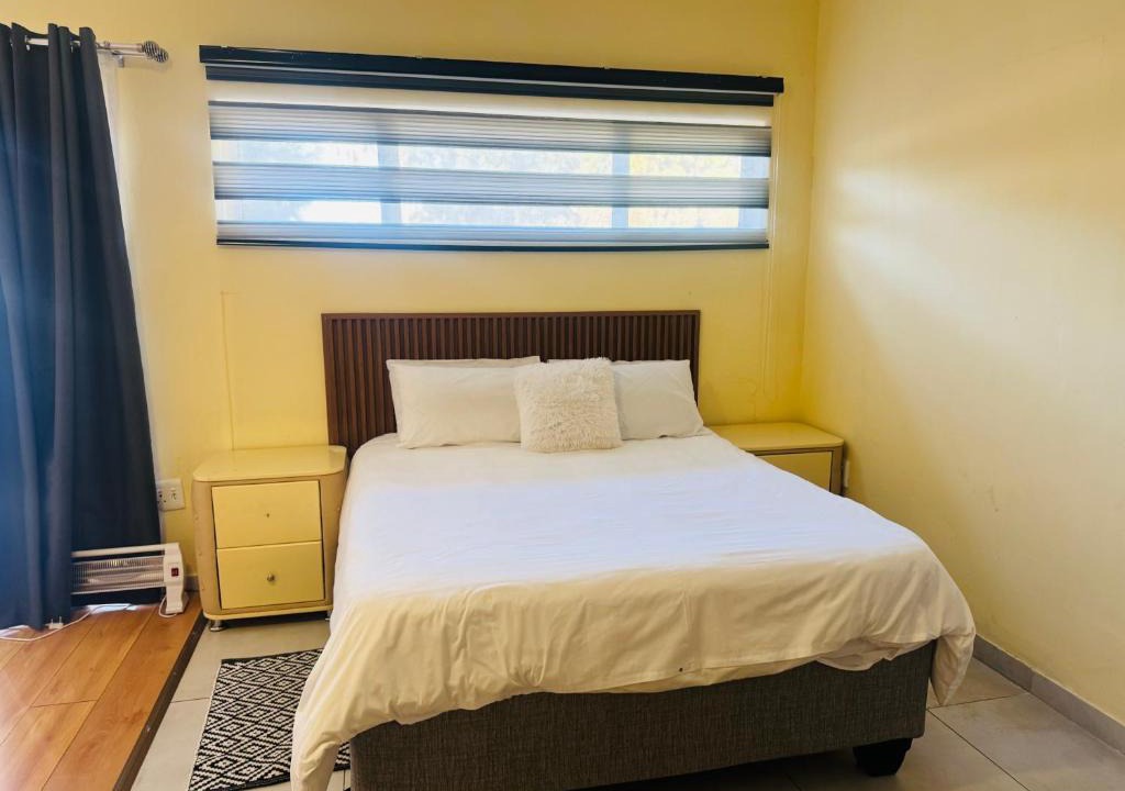 Vanderbijlpark House | Garden Nest Guest House