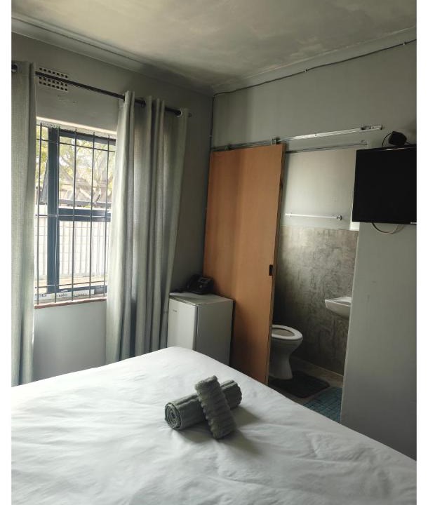 Parow House | GLOBALNEST Guesthouse