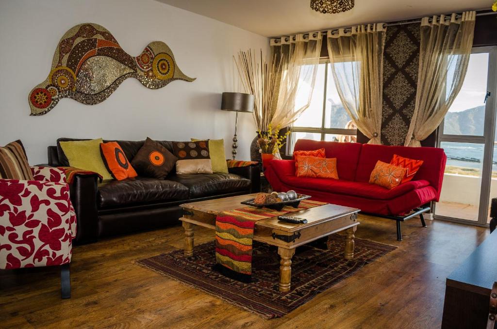 Strand Apartment | Greenways Emerald Bay