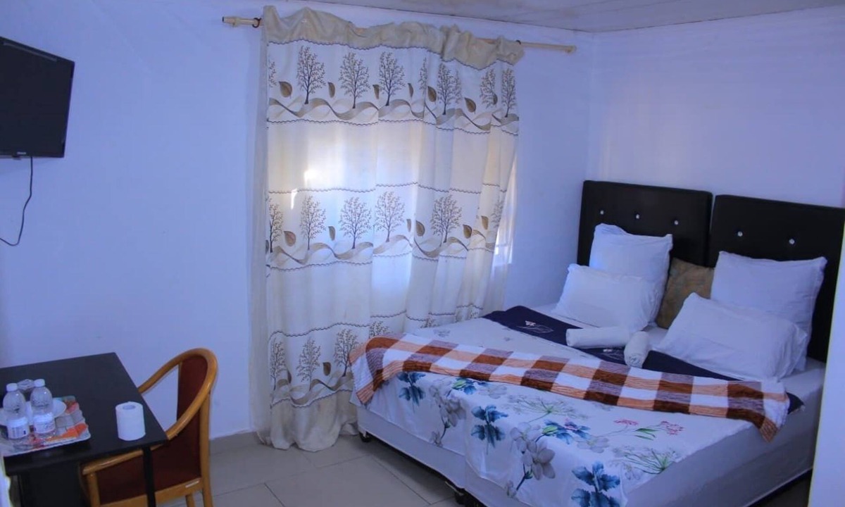 Belville House | inspan lodge