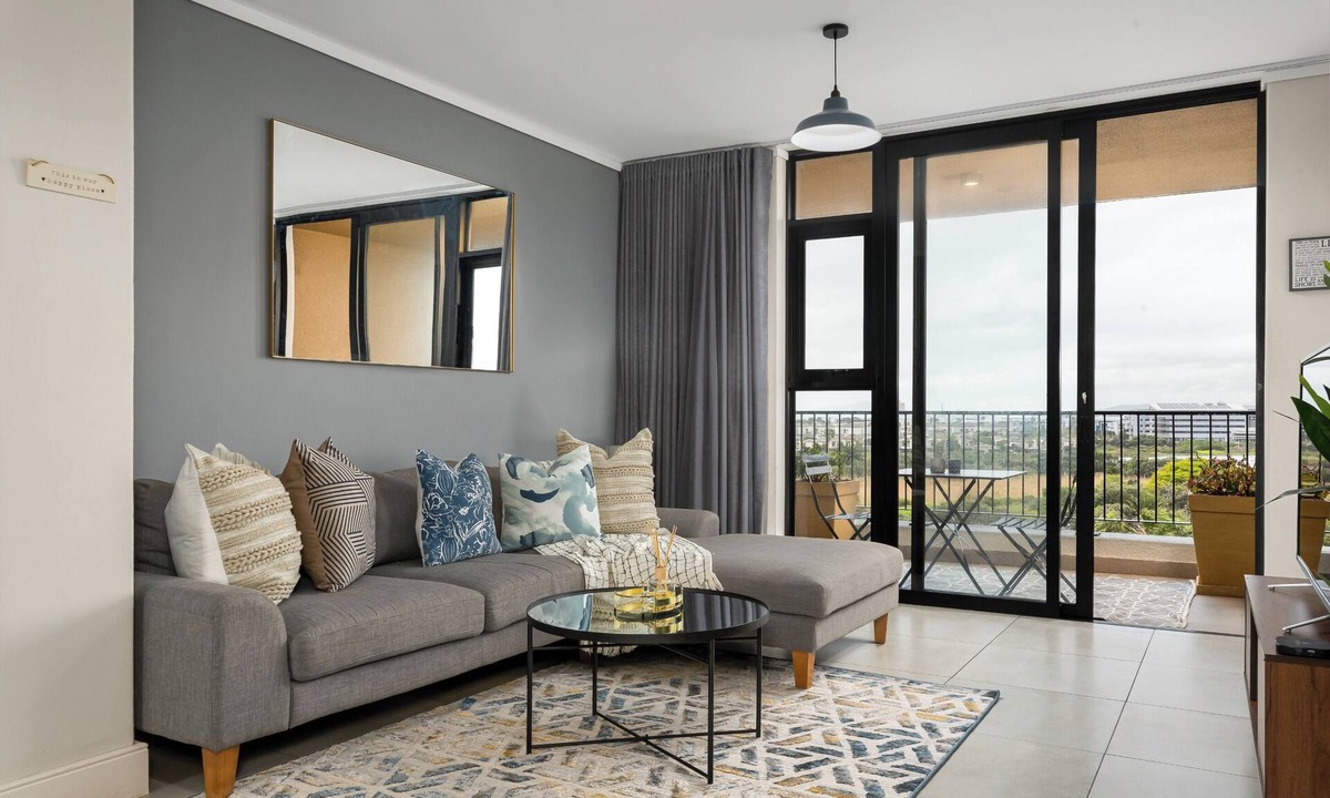 Century City Apartment | Intaka Island Getaway | 2 Bedroom Apartment