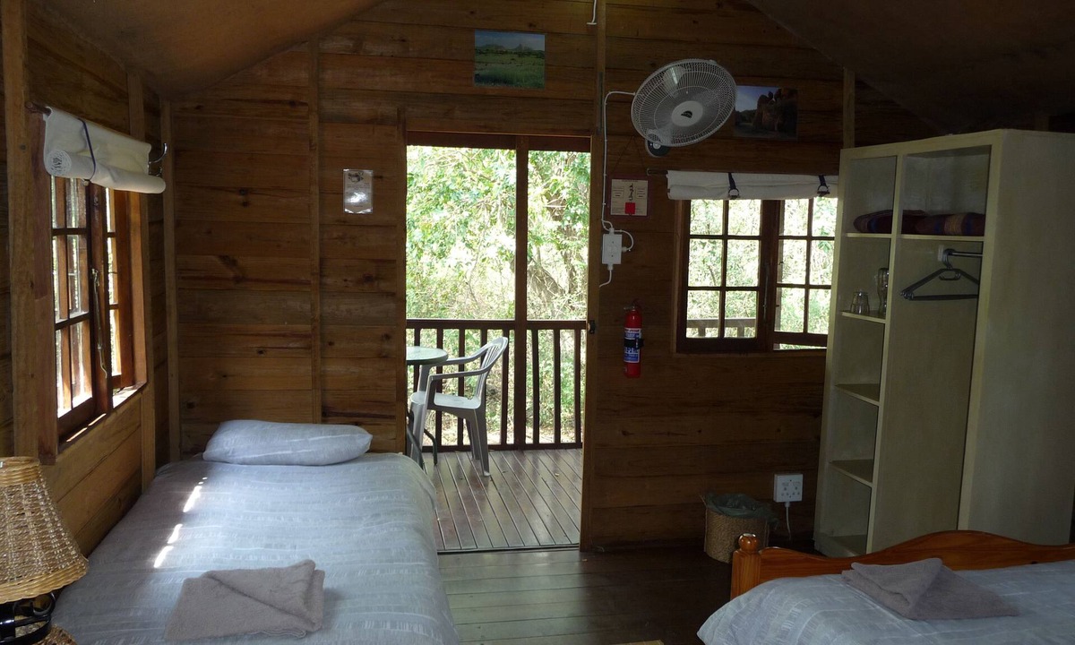 Hluhluwe Hostel | Isinkwe Backpackers Bushcamp