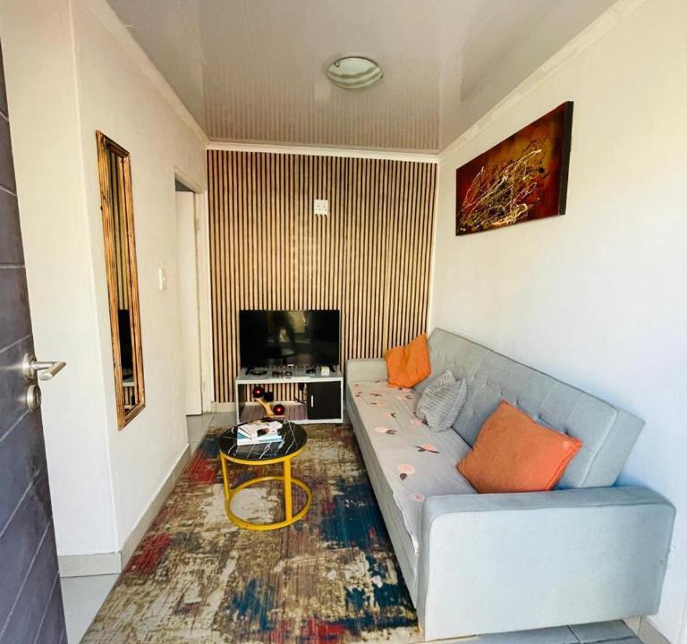 Kraaifontein House | Kay's Guest House