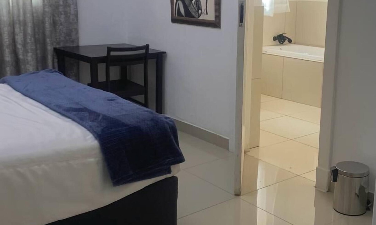 Muckleneuk House | Khayamnandi Leisure Suites