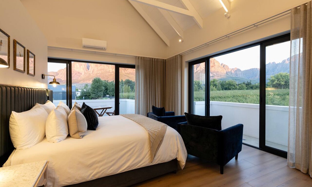 Kylemore House | Kleine Banhoek Manor