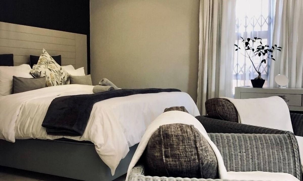 Bedfordview House | Koi Liv-Inn