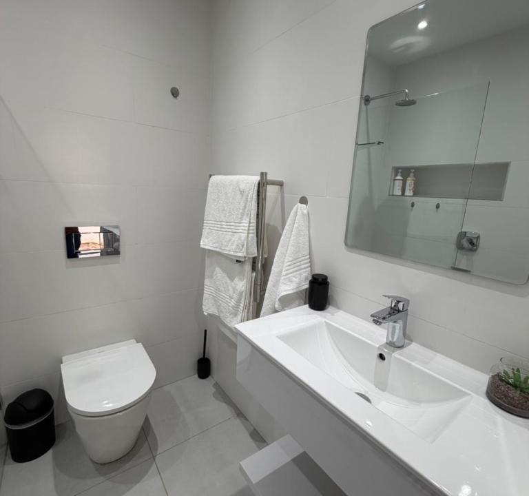 Somerset West House | La Sandra Guest House