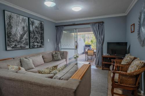 St. Lucia Apartment | Lakeview Cabanas - Unit 15