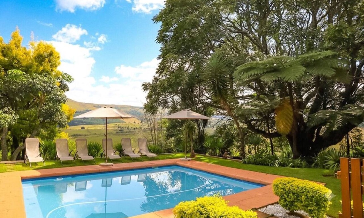 Graskop House | Large Family Villa with Swimming Pool on the Panorama Route close to Kruger Park