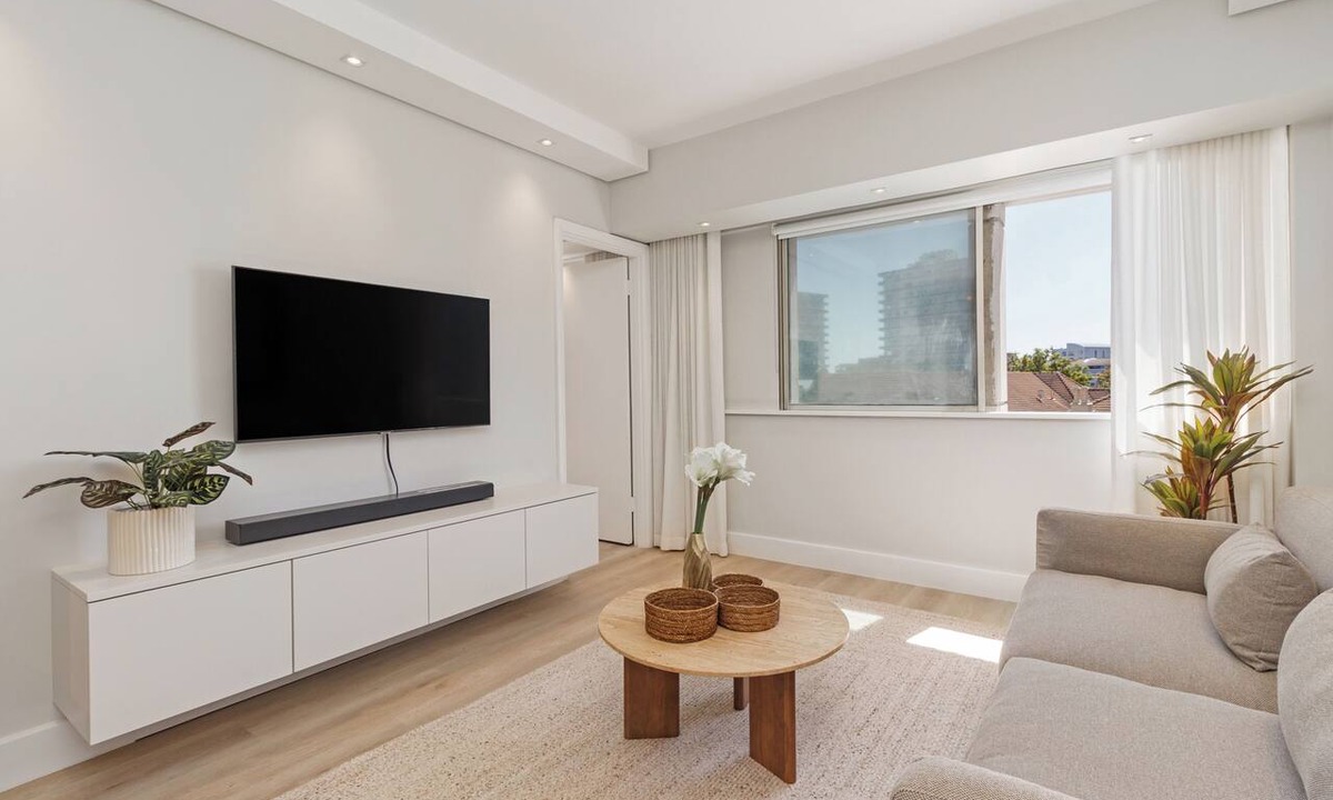 Three Anchor Bay Apartment | Light and Modern | Designer Sea Point Gem