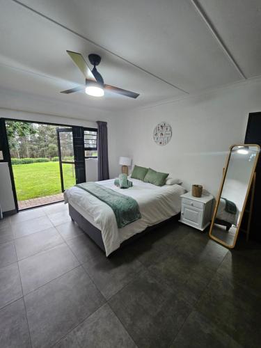Hilton Apartment | Little Oasis