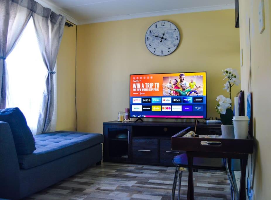 Trawal Apartment | Lovely ground floor two bedroom flat with parking.