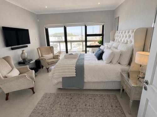 Big Bay Apartment | Lux At The Waves 2 Bed Secure Apartment Prime Location Big Bay