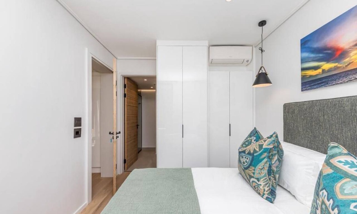 Stellenbosch Central Apartment | Luxury One-Bedroom with Balcony -Unit 9