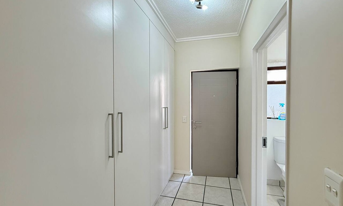 Lone Hill Apartment | Marvelous 1-bedroom apartment in Sandton perfect for your stay