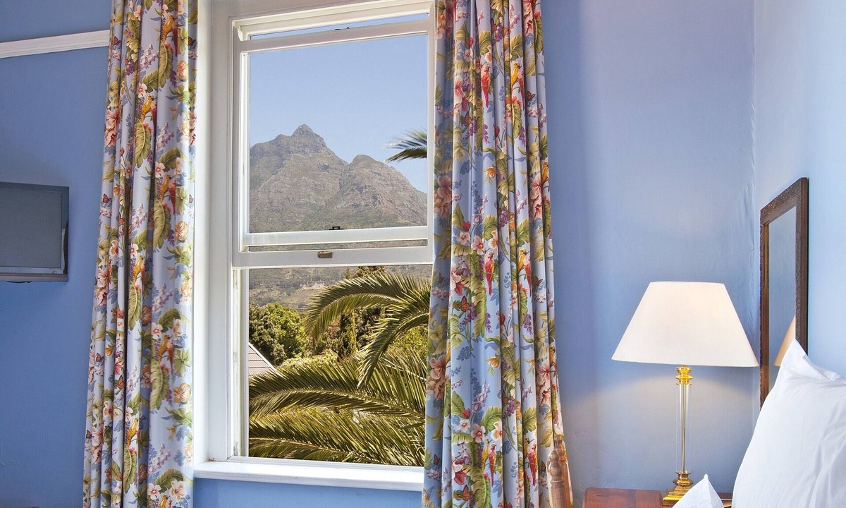 Mowbray House | Medindi Manor