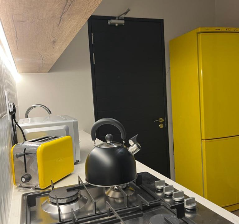 Parkwood Apartment | Mellow Rosebank Rooftop living, business and leisur