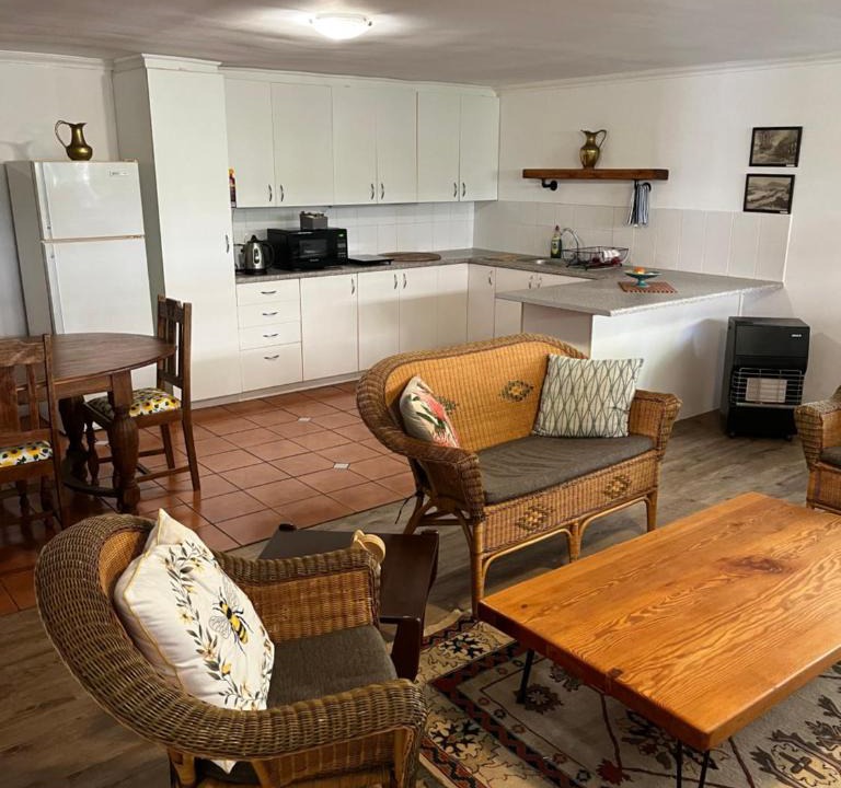Tokai Apartment | Milburn