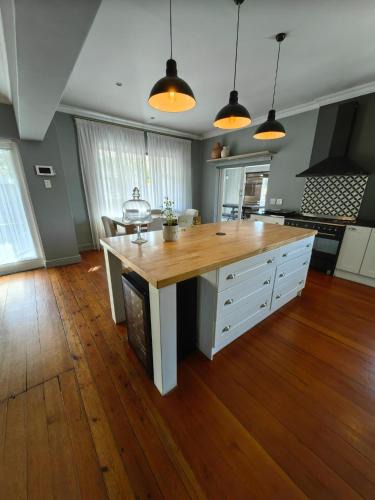 Port Elizabeth House | Modern Luxury Home with Sauna and Prime City Access