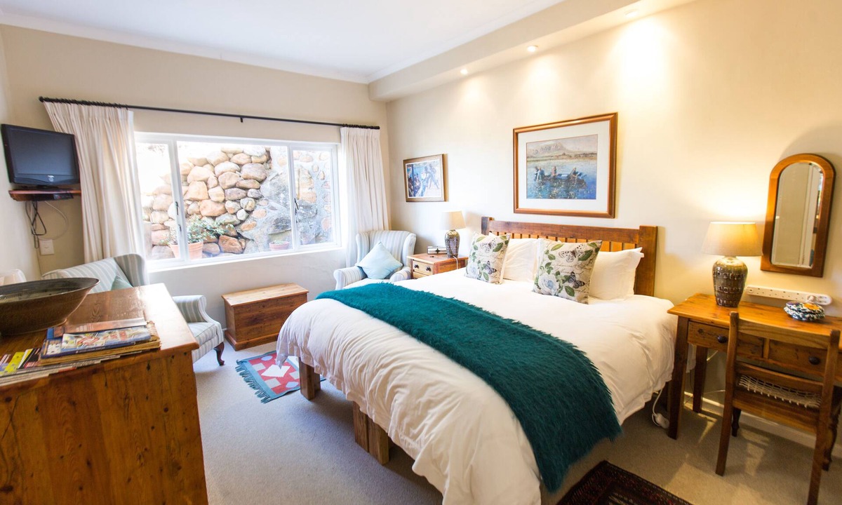 Glencairn House | Moonglow Guest House