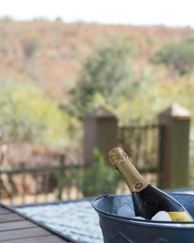 Phalaborwa Cabin | Muweti Bush Lodge