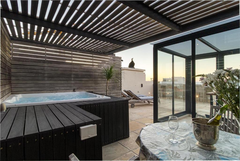 Sea Point House | Namaste
