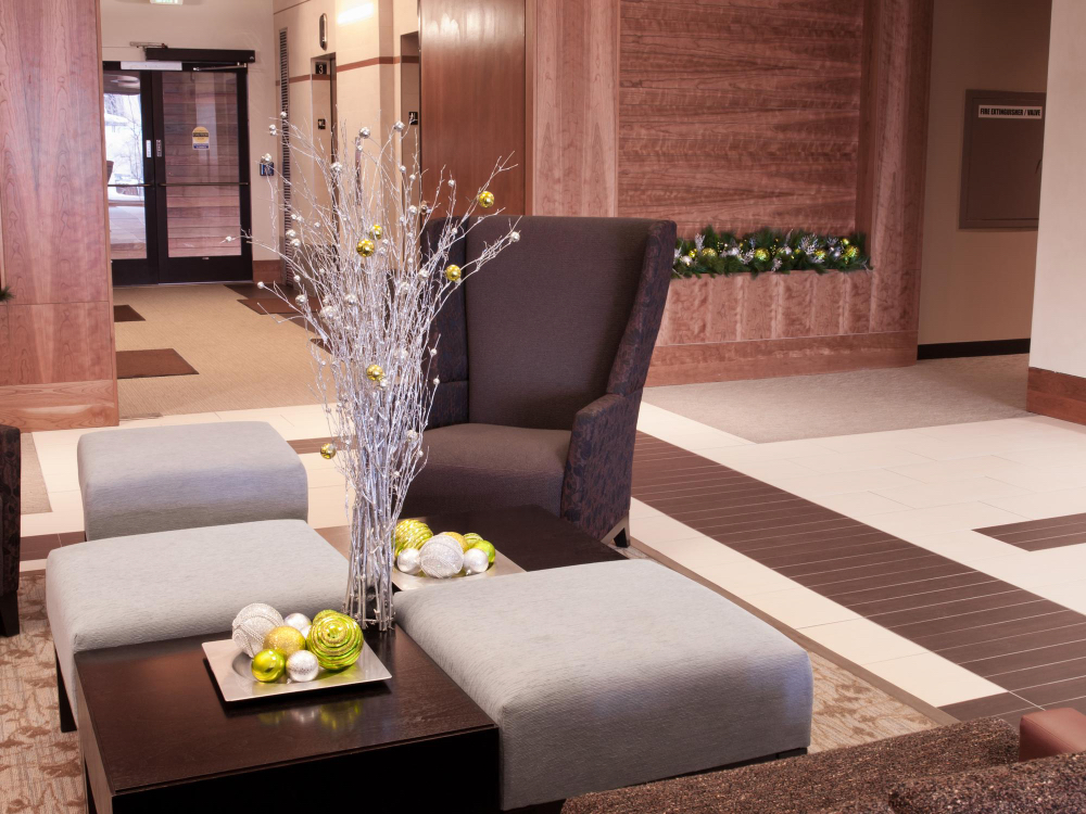 Goodwood Hotel | Neo & ruks Lodge Goowood