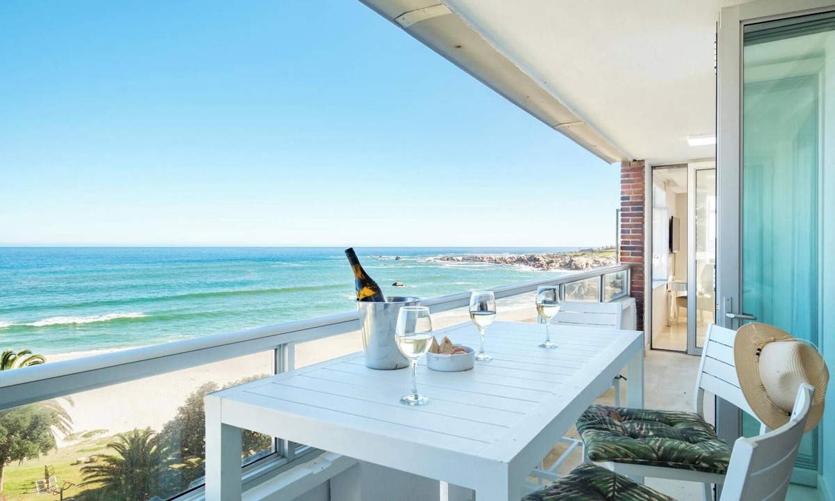 Camps Bay Apartment | Ocean View Camps Bay 3bed Apt Beach Vistas