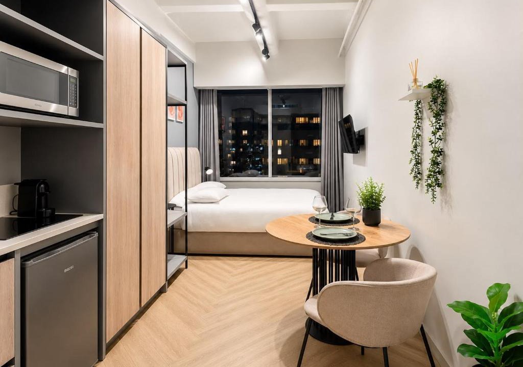 Cape Town City Centre Apartment | One Thibault Hotel - Central Cape Town City