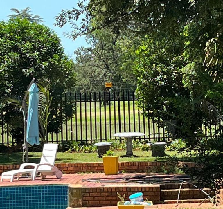 Springs House | Peaamb Guesthouse Golf Club