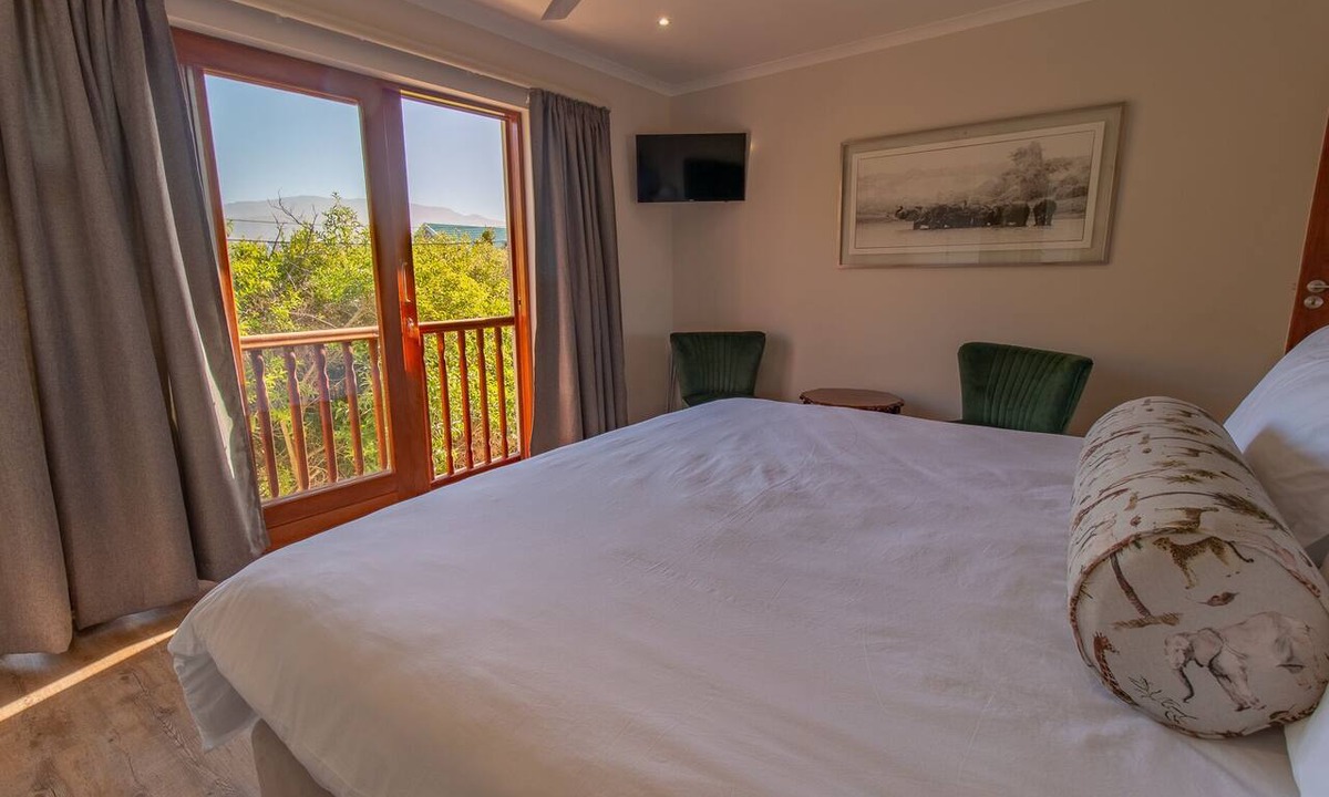 Westcliff House | Penguino Guest House