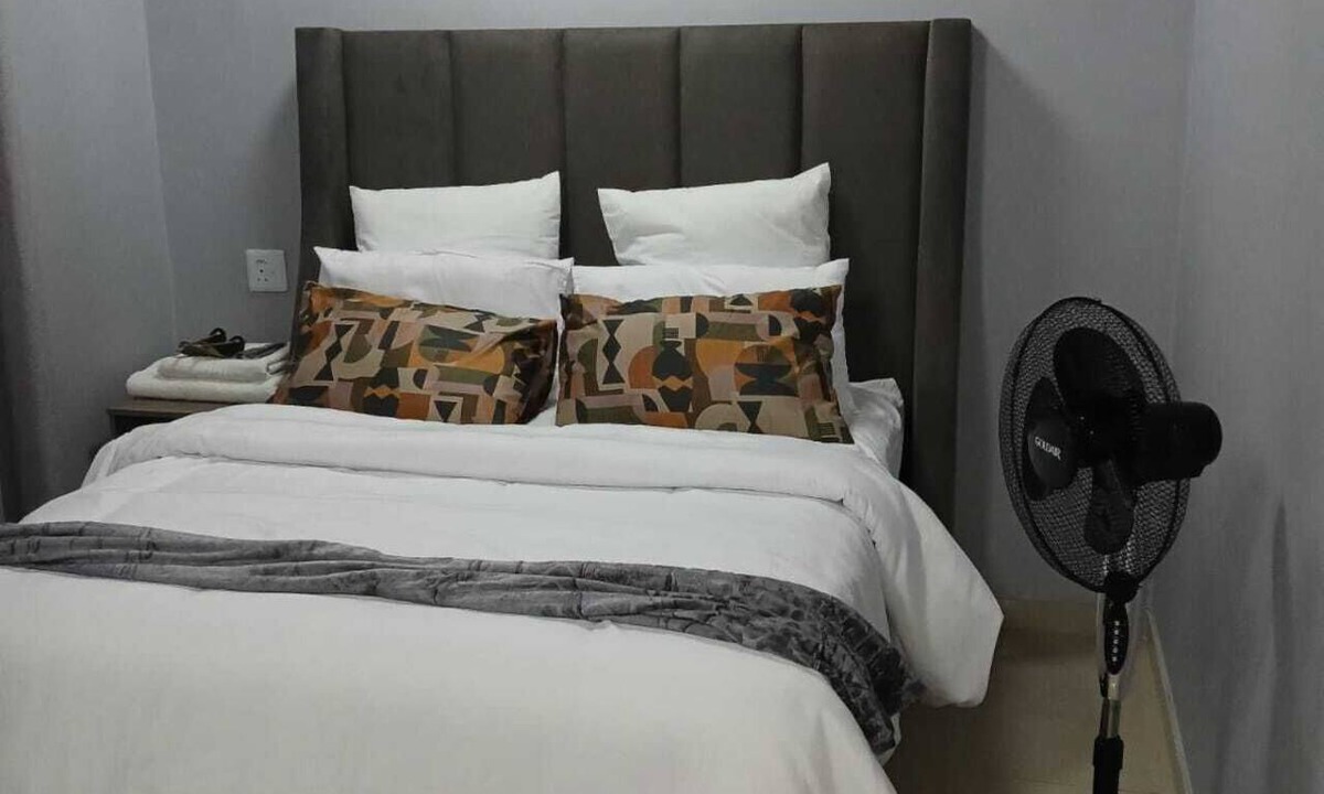 Westonaria House | Pilgrims Corner Guest House