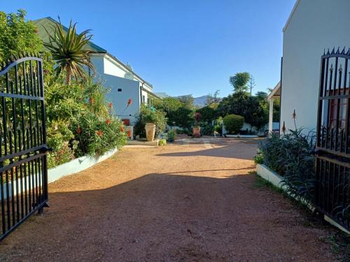 Tulbagh House | Pool House at the Old Victorian