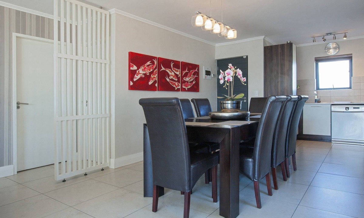 Century City Apartment | Quayside 301 by CTHA