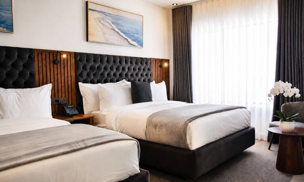 Greater Johannesburg Metropolitan Area Hotel | Regent Heights Hotel