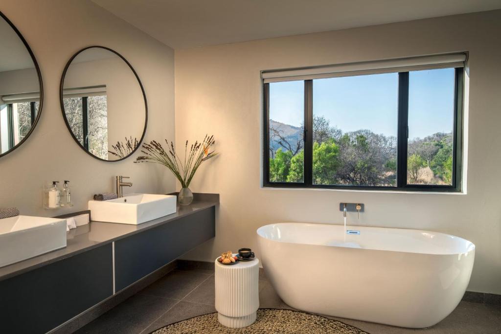 Lanseria Hotel | Riverhorse Lodge