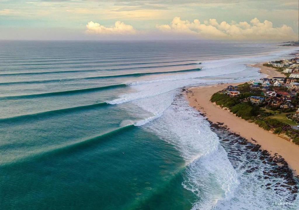Wavecrest Apartment | RyQ-C 4 Jbay