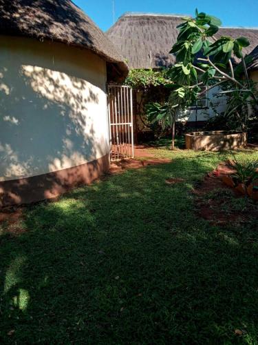 Rustenburg Bed & Breakfast | Sabali