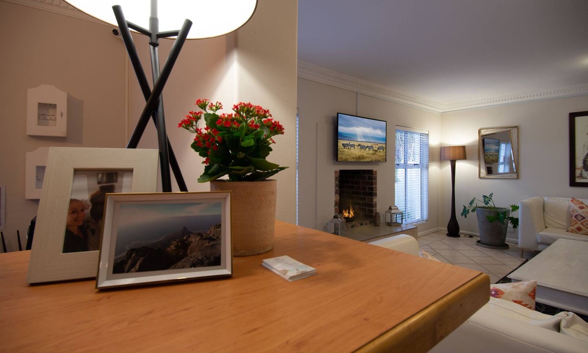 Sunset Beach House | Saffron House Guesthouse