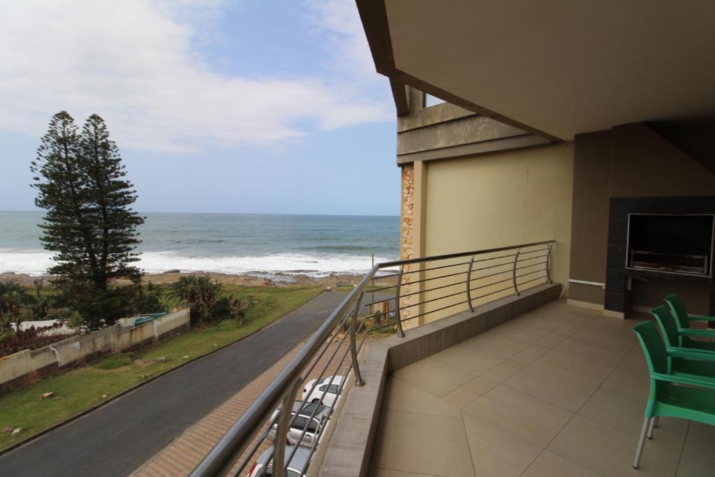 Margate Apartment | Saints View Resort Unit 23