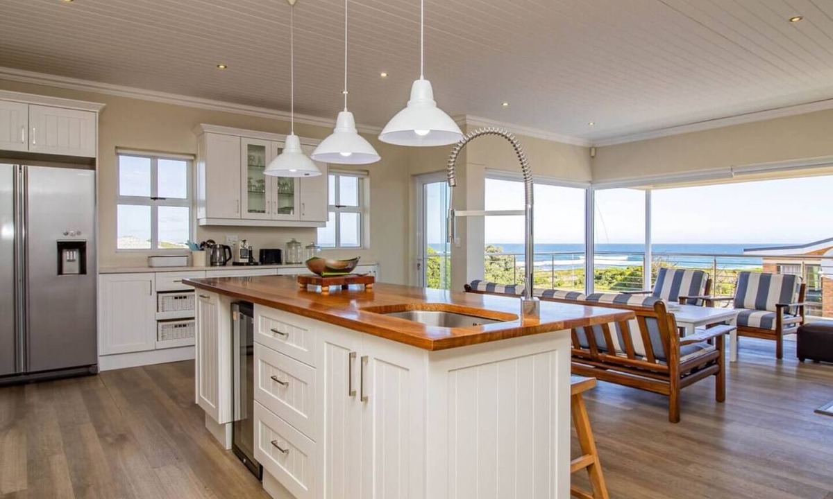 Sandbaai Apartment | Salt & Sea | Near beaches | Ocean view