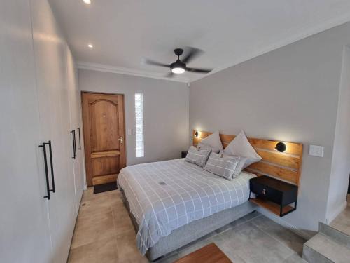 West Beach Apartment | Saxon Guest Cottage Suite