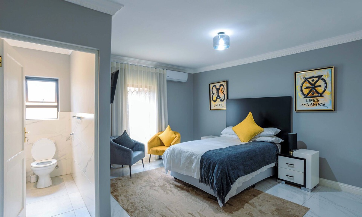 Northcliff Hotel | Serene HOTEL with outdoor pool & inclusive breakfast in tranquil Northcliff.