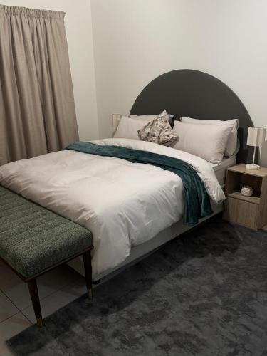 Kempton Park Apartment | Serengeti Precinct Executive Apartment
