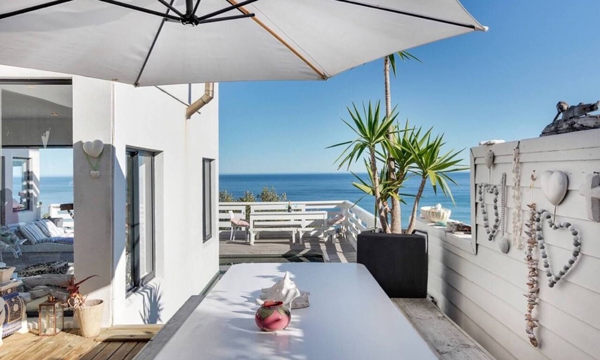Cape Peninsula House | Shangri La in Misty Cliffs
