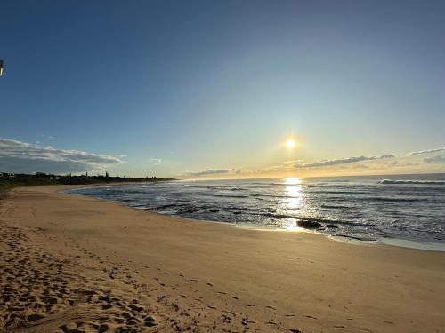 Shelly Beach Apartment | Shelly De La Mer 5