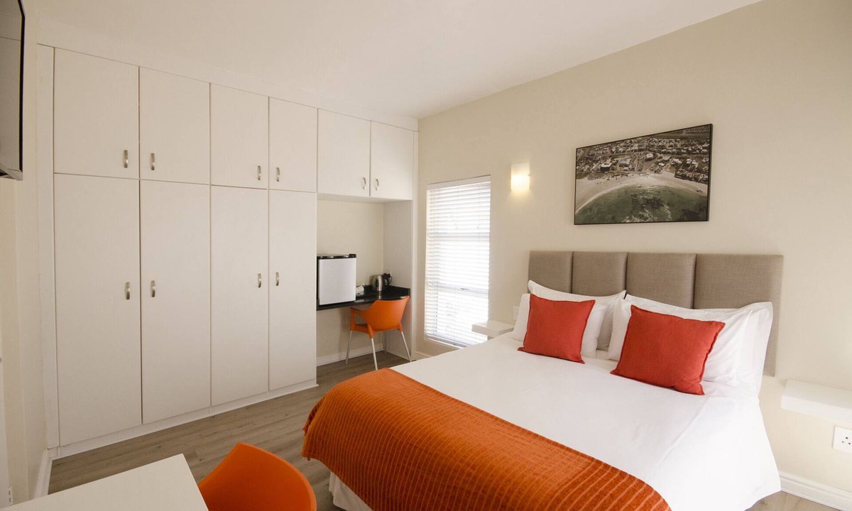 Big Bay House | Small Bay Guest House